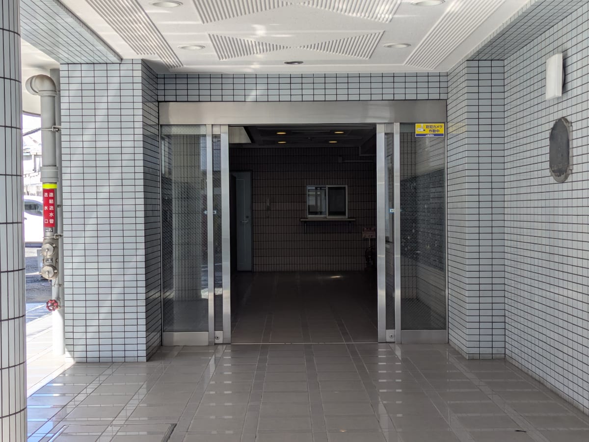 v20260928125745/fresh/building/J00100357769_3