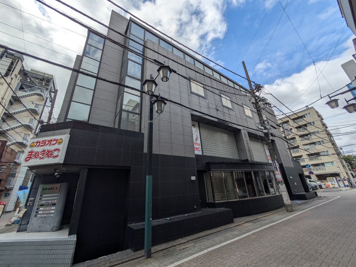 v20260928125745/fresh/building/J00100363712_5
