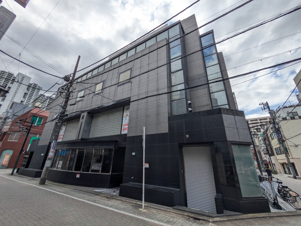 v20260928125745/fresh/building/J00100363712_6