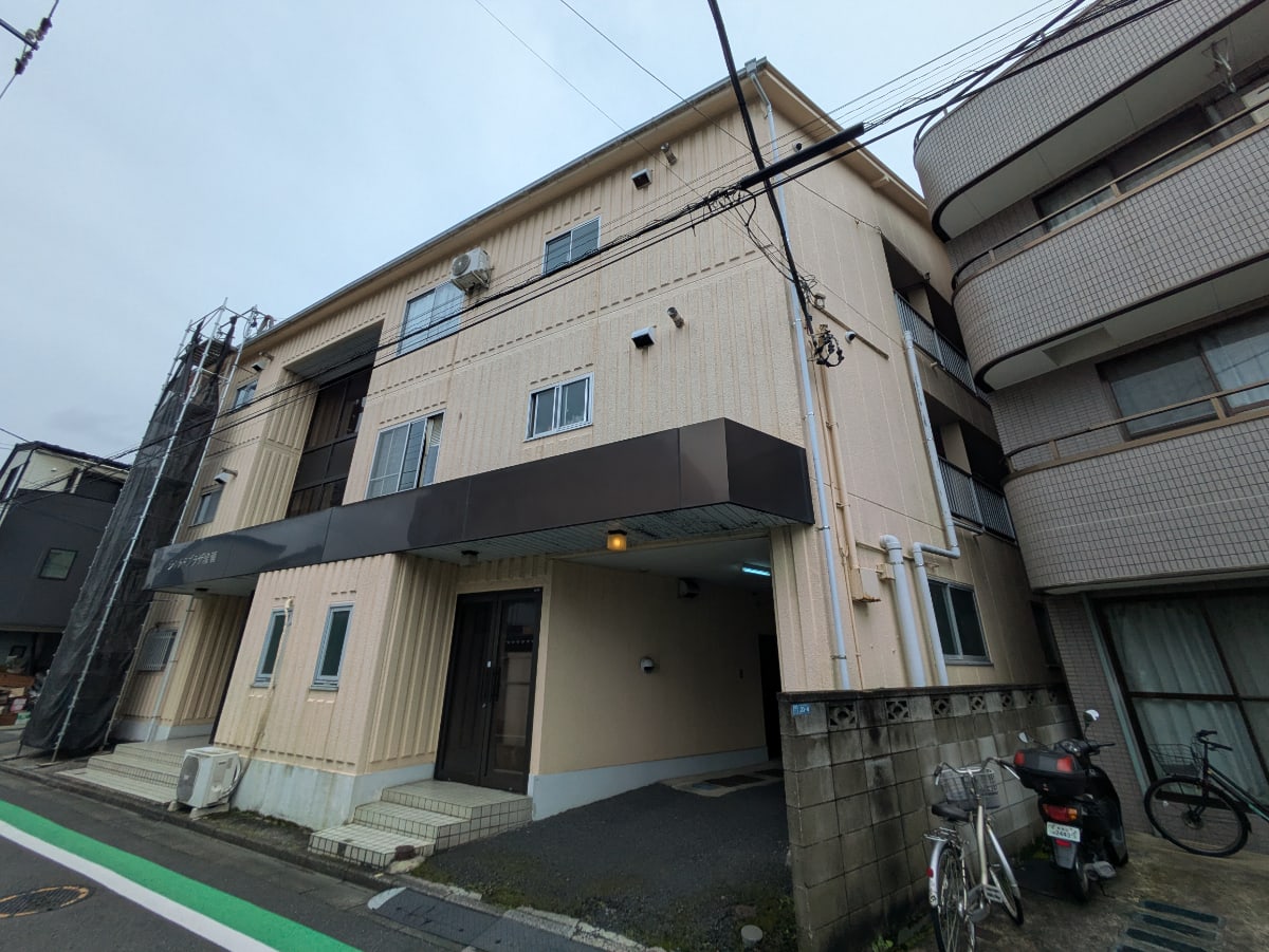 v20260928125745/fresh/building/J00100365977_1