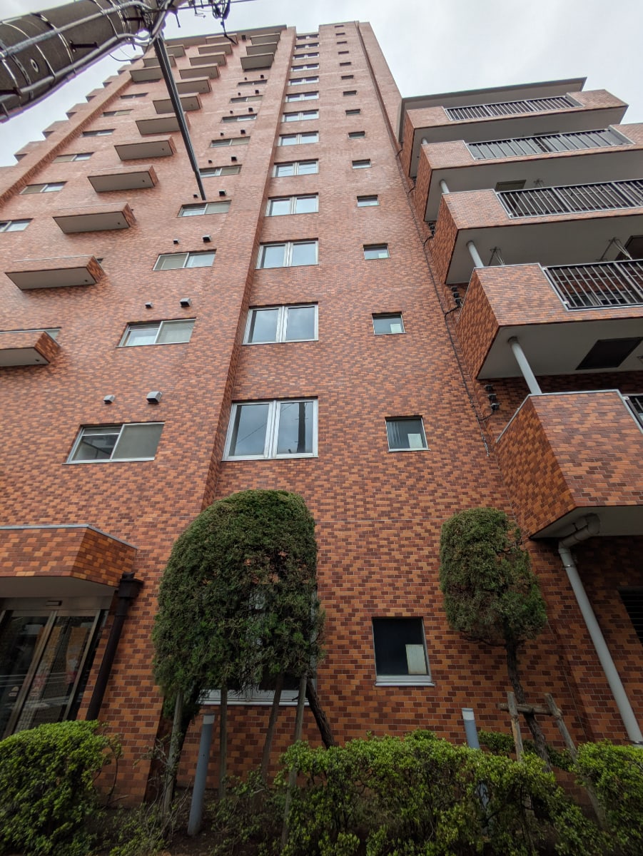 v20260928125745/fresh/building/J00100369120_10