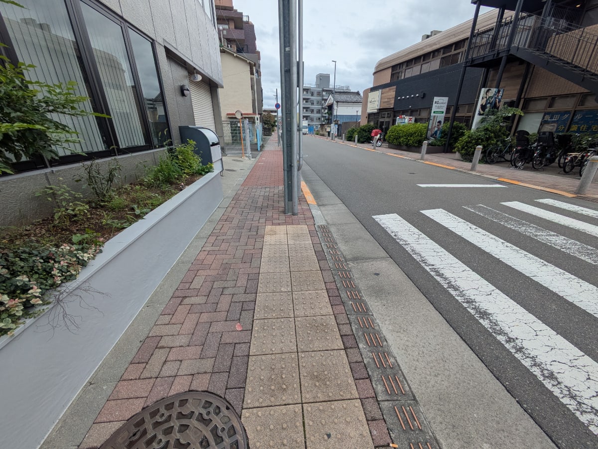 v20260928131807/fresh/building/J00100409104_9