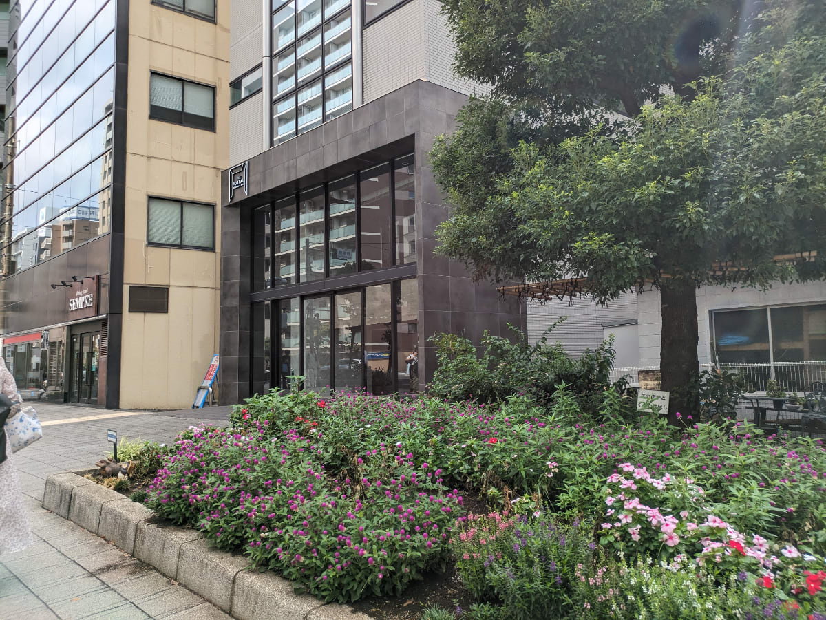 v20260928131807/fresh/building/J00100462842_9