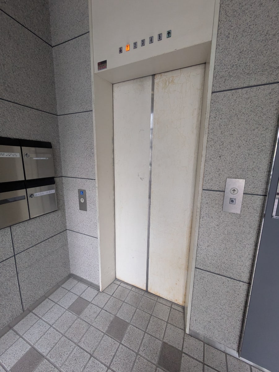 v20260928131807/fresh/building/J00100632703_4