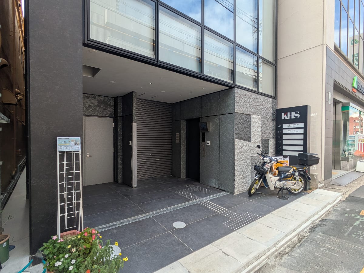 v20260928131807/fresh/building/J00100666099_3