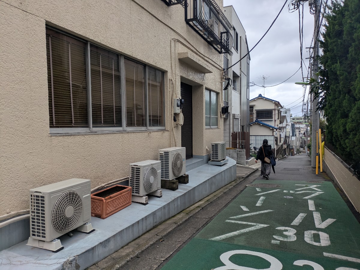 v20260928150753/fresh/building/J00100393796_15