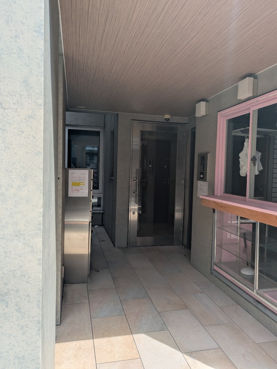 v20260928150753/fresh/building/J00100394528_11