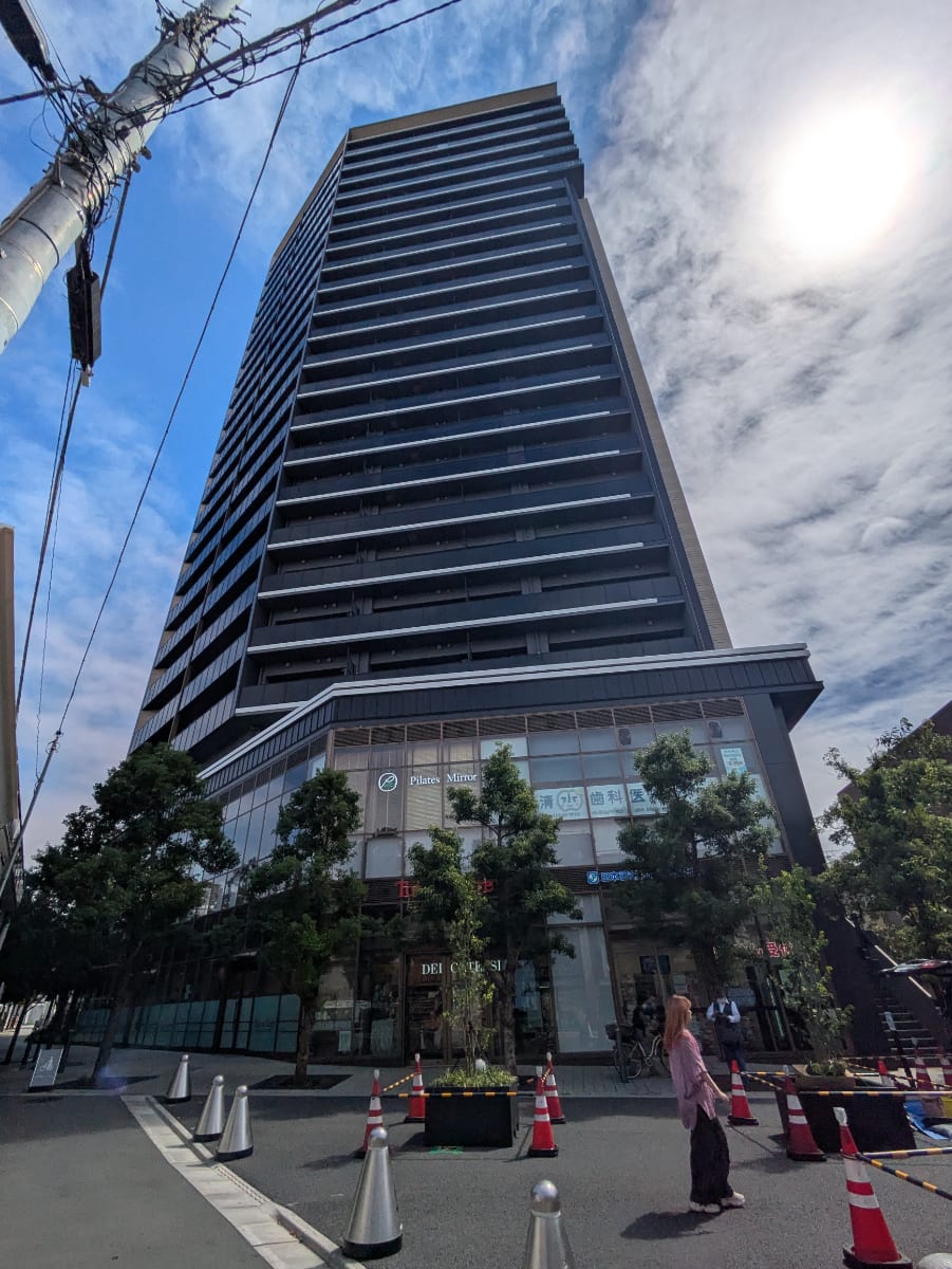 v20260928150753/fresh/building/J00100405098_16