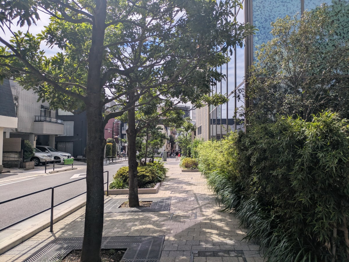 v20260928150753/fresh/building/J00100405098_2