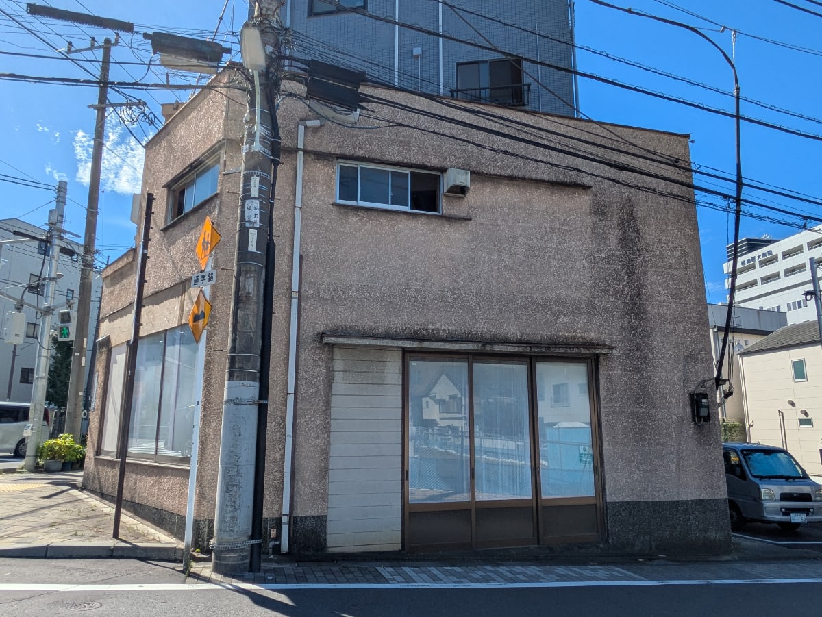 v20260928150753/fresh/building/J00100643824_7