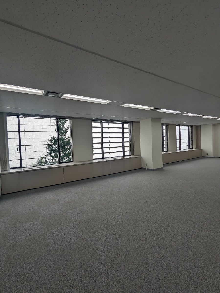 v20260930151009/fresh/building/J00100382027_32