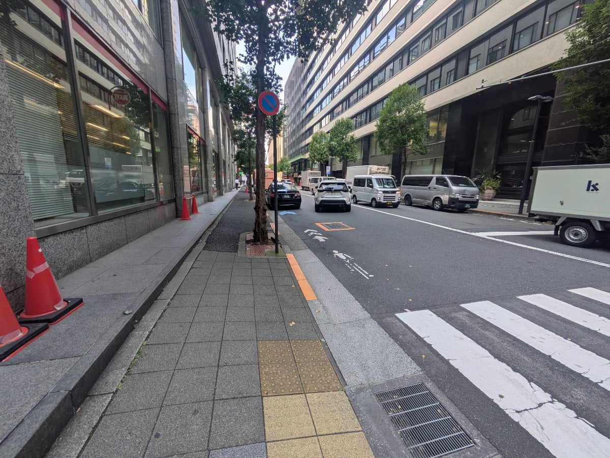 v20260930151010/fresh/building/J00100382027_15