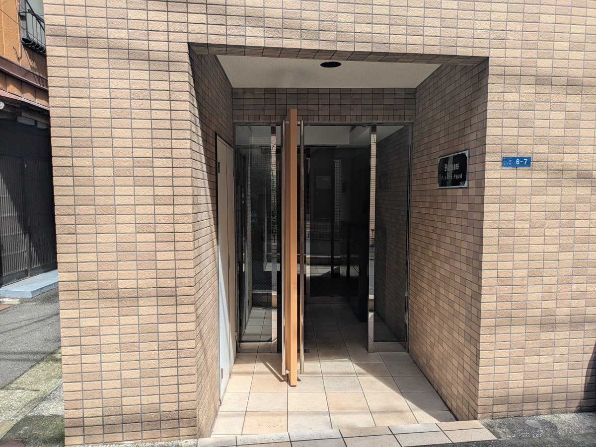 v20260930151010/fresh/building/J00100419221_64