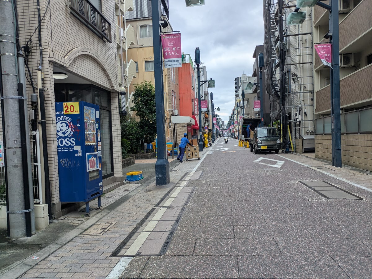 v20260930151010/fresh/building/J00100467423_2