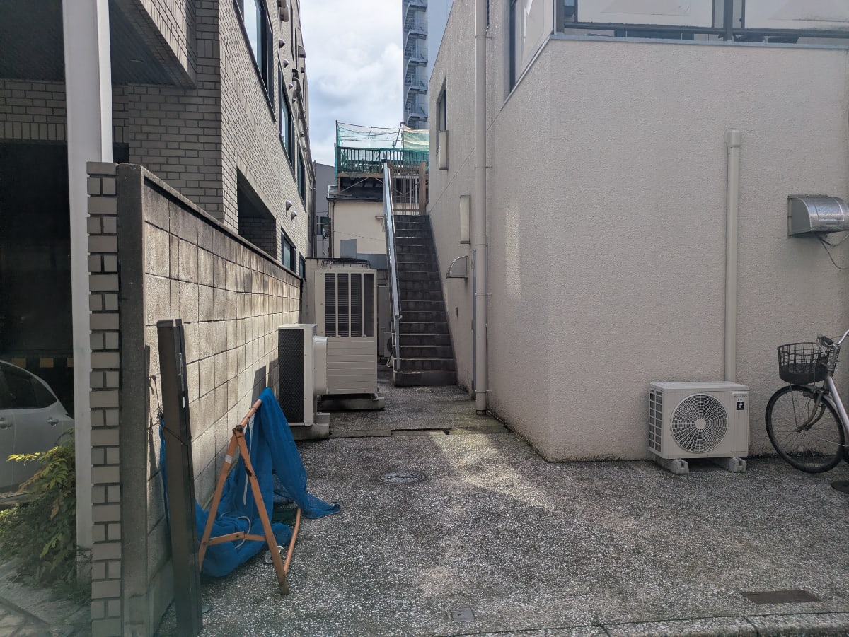 v20260930151010/fresh/building/J00100636408_9