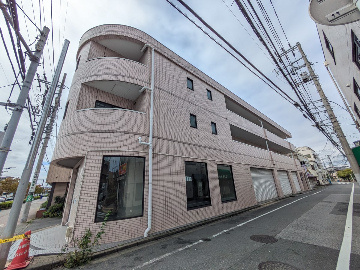v20261001150908/fresh/building/J00100611428_8