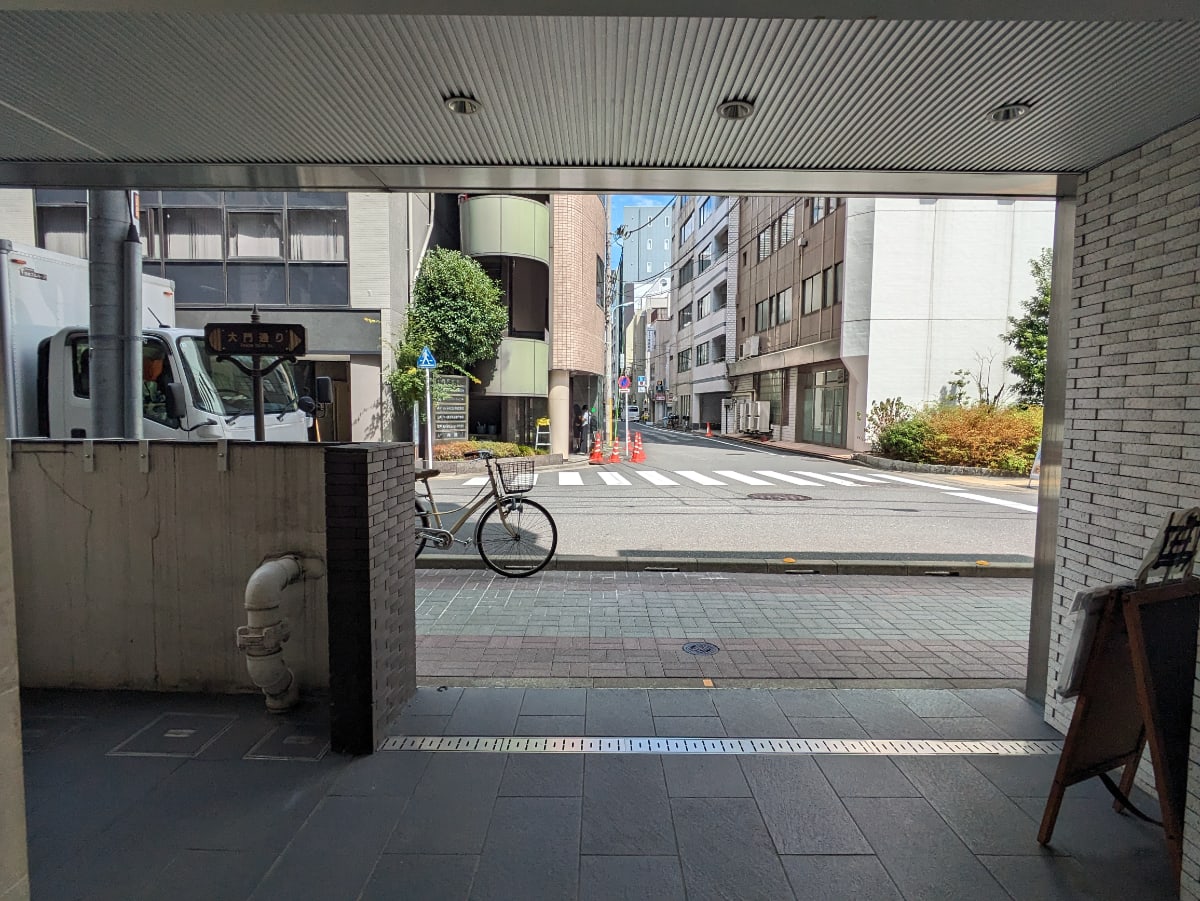v20261002150806/fresh/building/J00100415324_16