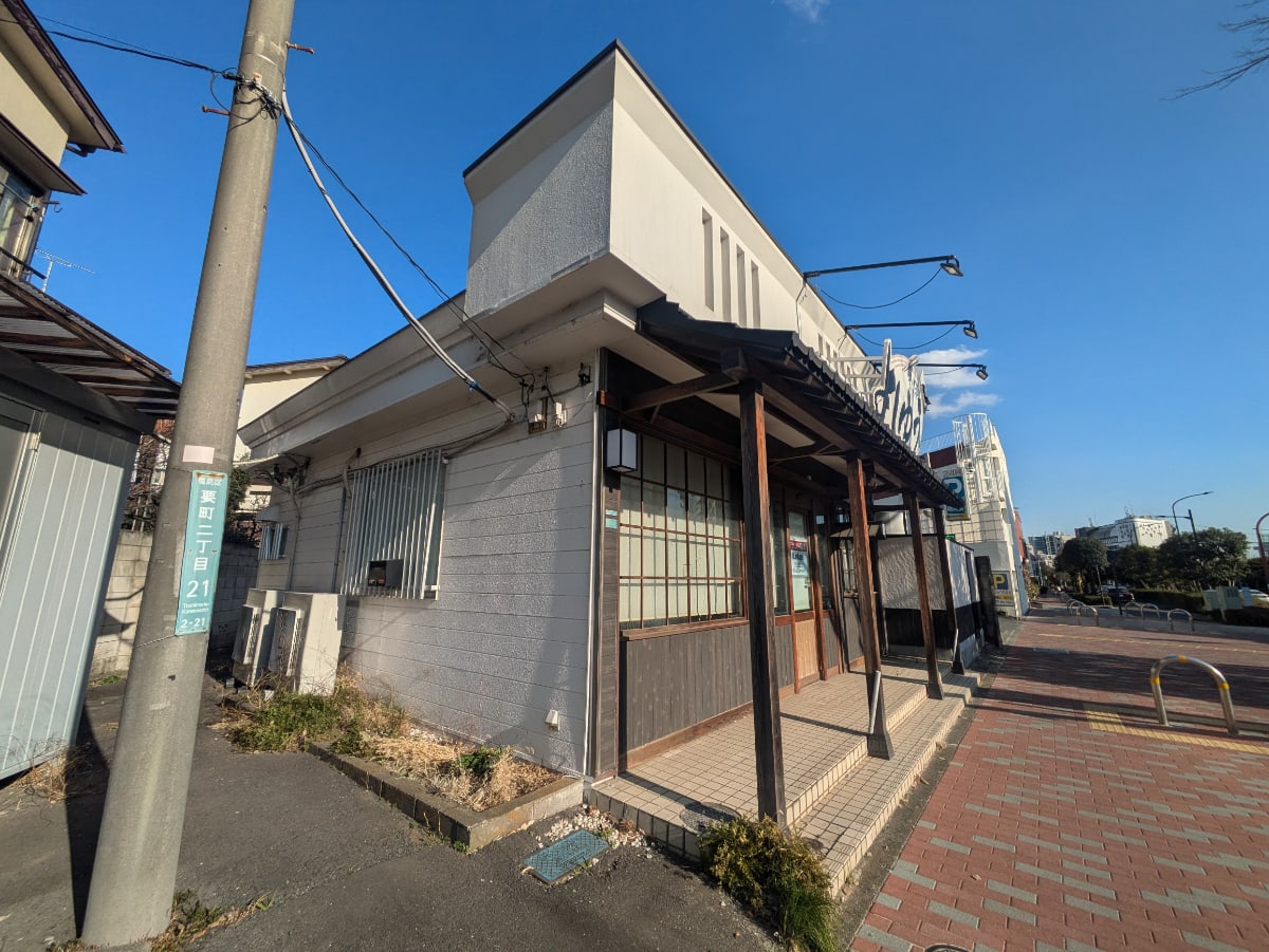 v20261002150806/fresh/building/J00100418519_9
