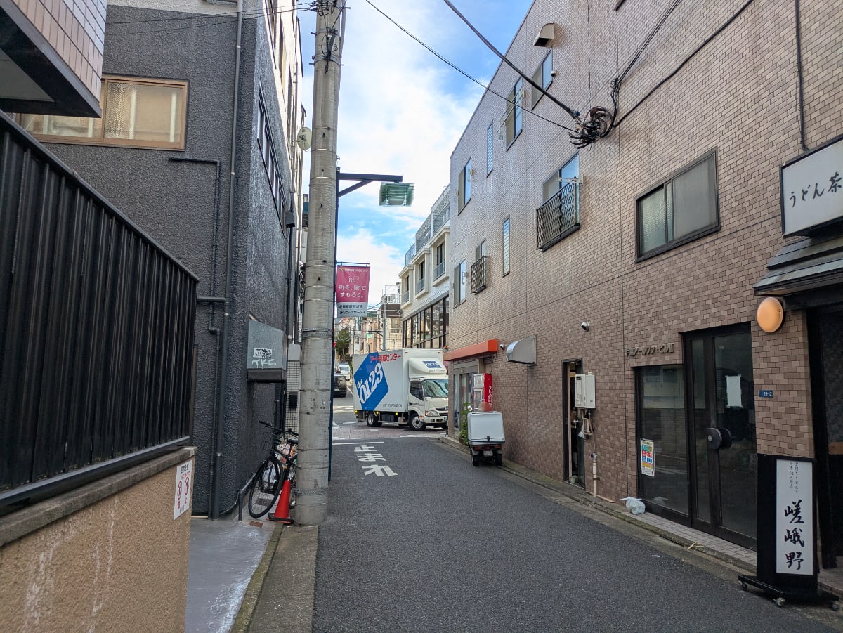 v20261002150806/fresh/building/J00100634517_15