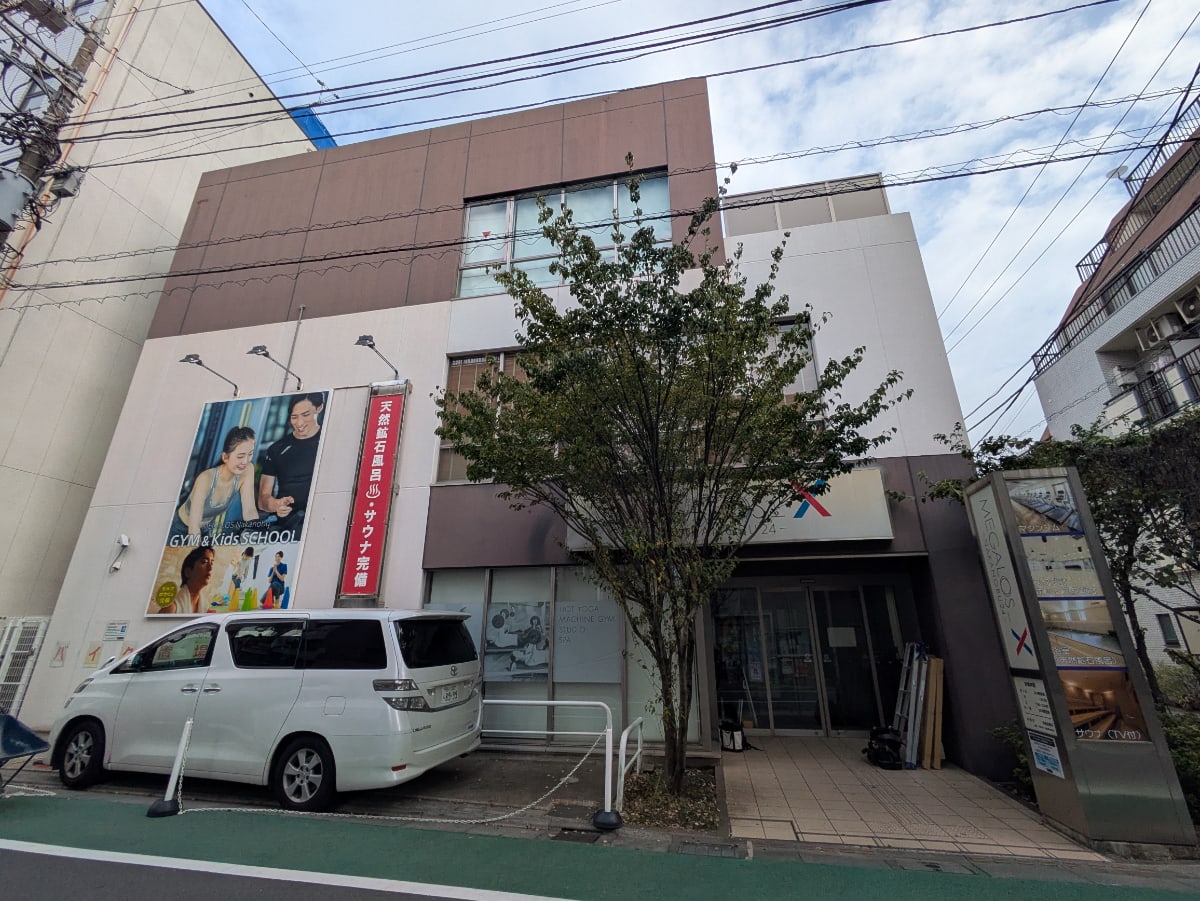 v20261005151006/fresh/building/J00100392556_16
