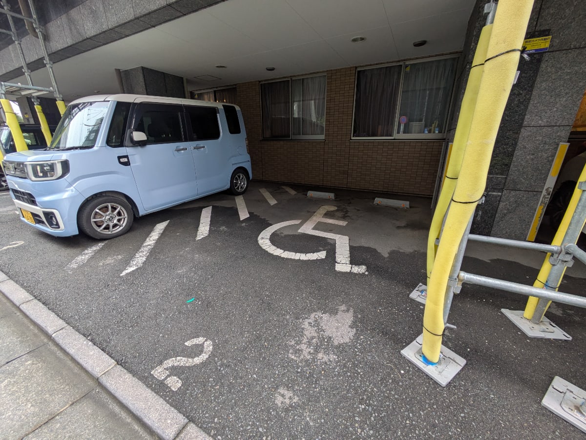v20261005151006/fresh/building/J00100421056_11