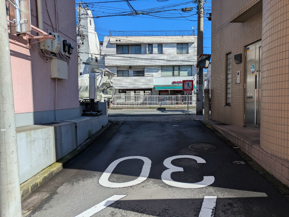 v20261006151114/fresh/building/J00100372432_19