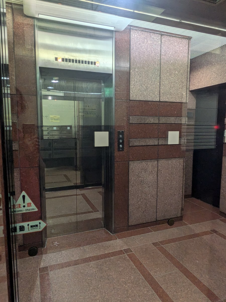 v20261006151114/fresh/building/J00100389757_4
