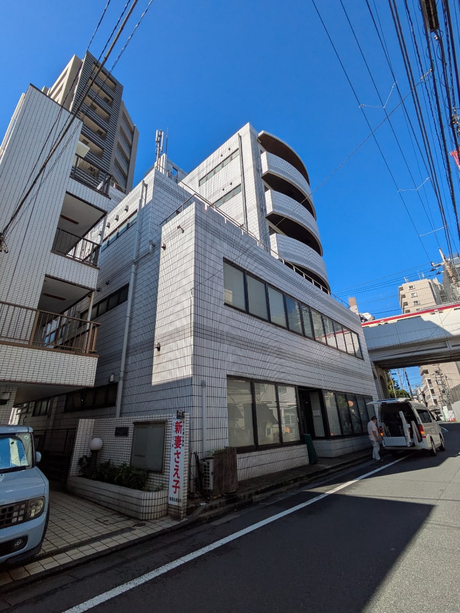 v20261006151114/fresh/building/J00100390692_6