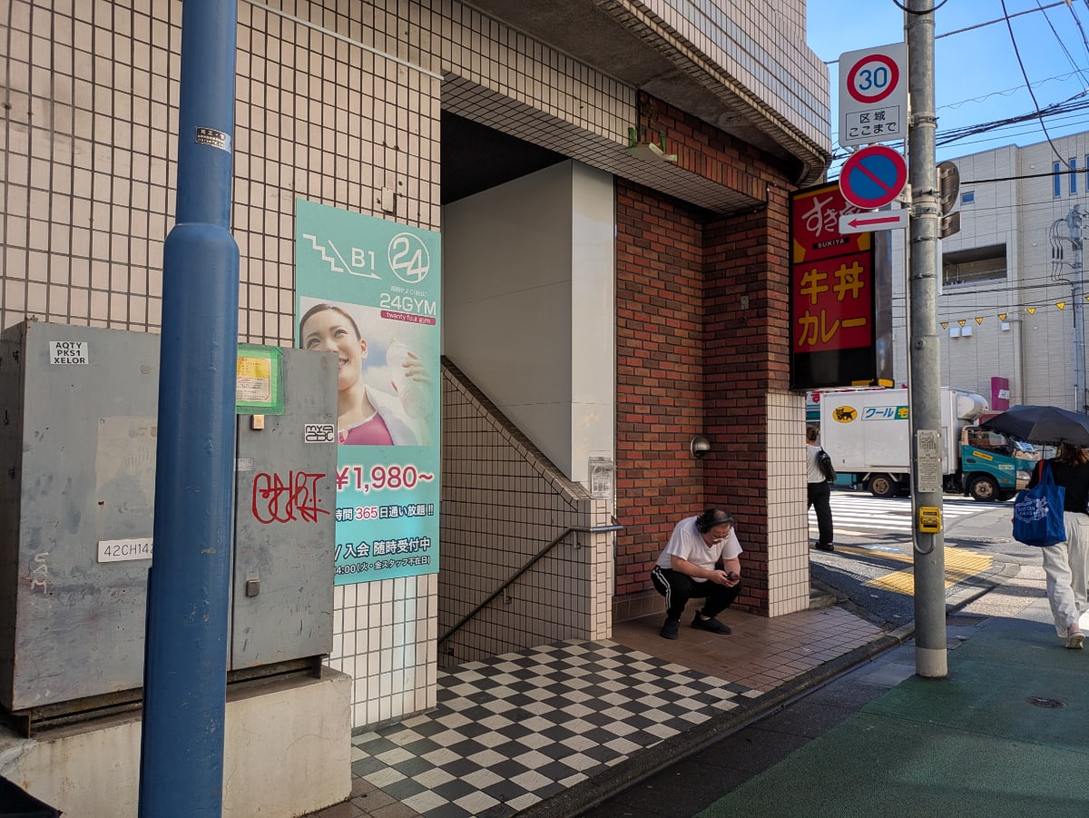v20261006151114/fresh/building/J00100414766_17
