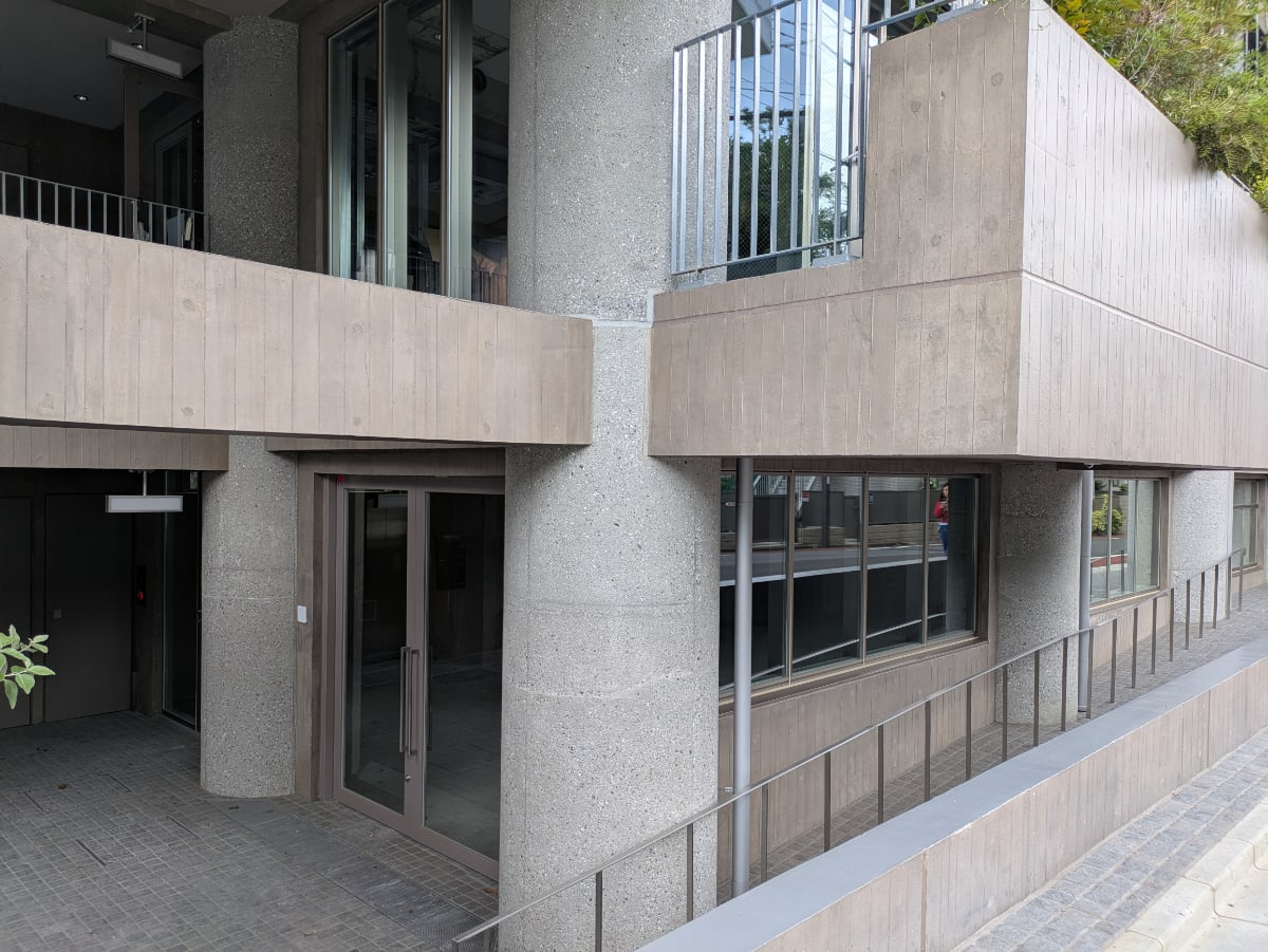 v20261006151114/fresh/building/J00100633623_13