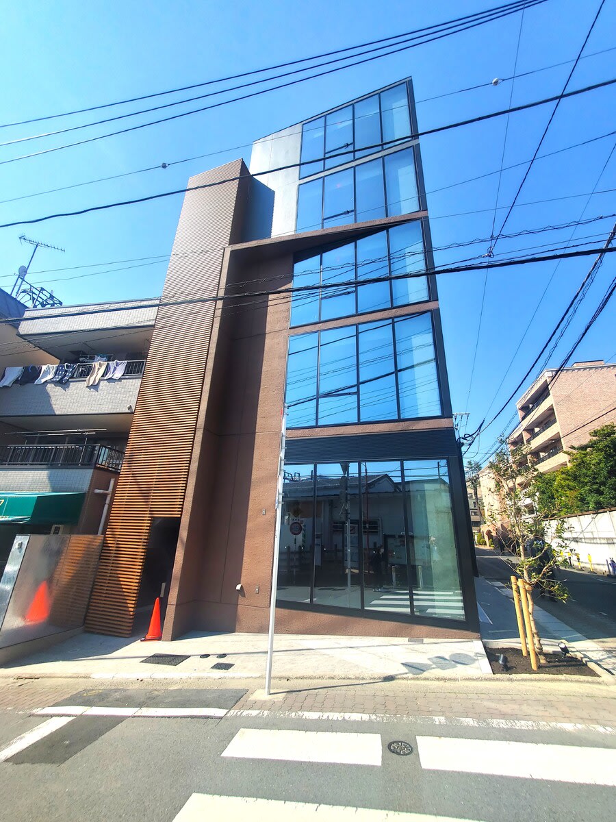 v20261008151012/fresh/building/J00100674020_2