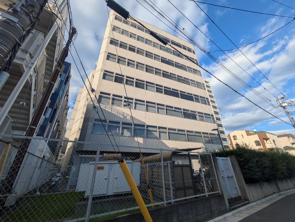 v20261013150914/fresh/building/J00100392597_19
