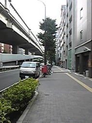 v20230506151909/fresh/building/J00100356513_2
