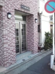 v20230506151909/fresh/building/J00100357718_3