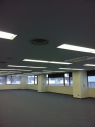 v20230506151909/fresh/building/J00100360399_9