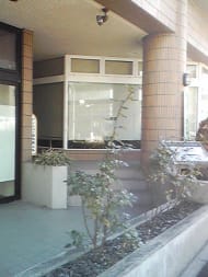 v20230506151909/fresh/building/J00100361504_4