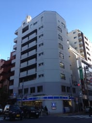 v20230506151909/fresh/building/J00100379272_1