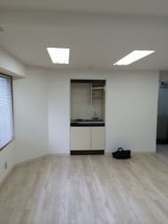 v20230506151909/fresh/building/J00100379272_8