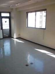v20230506151909/fresh/building/J00100417905_5