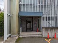 v20240430174111/fresh/building/J00100360170_12