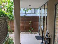 v20240509174105/fresh/building/J00100361706_12