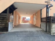 v20240524174043/fresh/building/J00100370353_9