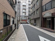 v20240527174055/fresh/building/J00100360609_2