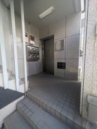 v20240604174052/fresh/building/J00100365135_4