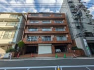 v20240621174059/fresh/building/J00100356604_1