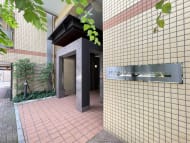 v20240625174107/fresh/building/J00100360404_10