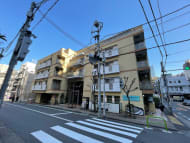 v20240625174107/fresh/building/J00100360404_5