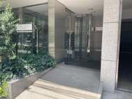 v20240724174102/fresh/building/J00100364404_3