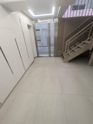 v20240801174054/fresh/building/J00100369402_8