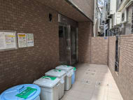 v20240816174048/fresh/building/J00100364045_8